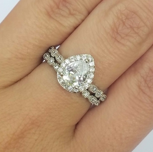 Pear Cut Teardrop Shape Halo Bridal Set - Picture 5 of 8